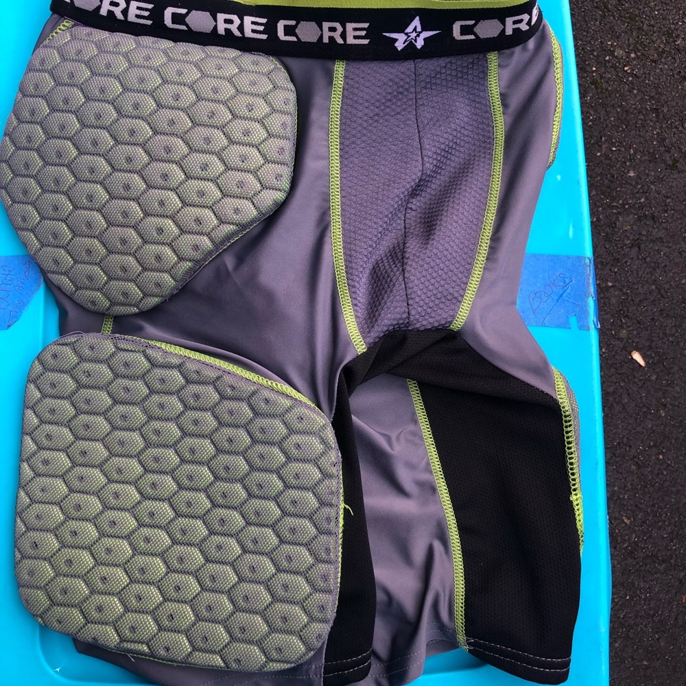 Allison Athletic Performance Football Apparel Core Protective Gear Size Medium